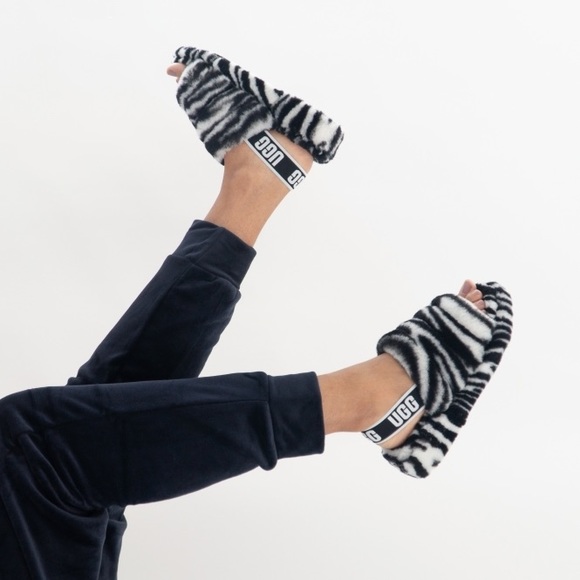 UGG Fluff Yeah Slide Zebra - Picture 2 of 11